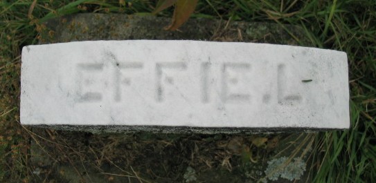 Effie L. Fulmer tombstone